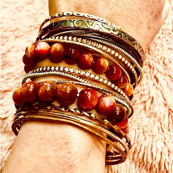 Tigers Eye-Genuine Pink 13 Bracelets 11 Unique Gold, 2 Pink TIGERS EYE, Gorgeous - Picture 1 of 16